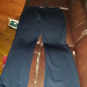 Am sellin a pair of pants